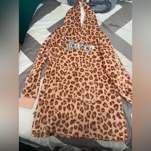 Juicy Couture Sherpa Hooded Sleepwear